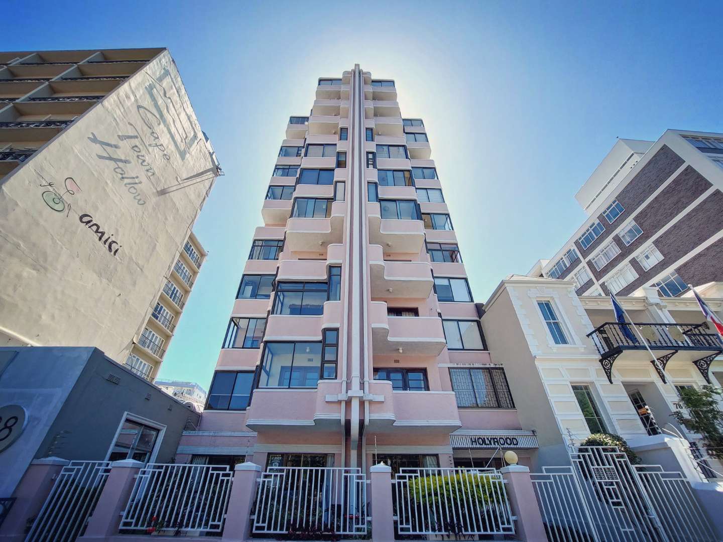 3 Bedroom Property for Sale in Cape Town City Centre Western Cape